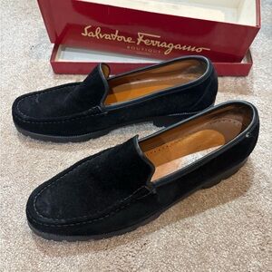 Salvatore Ferragamo Black Loafers Slip-On Elegance
